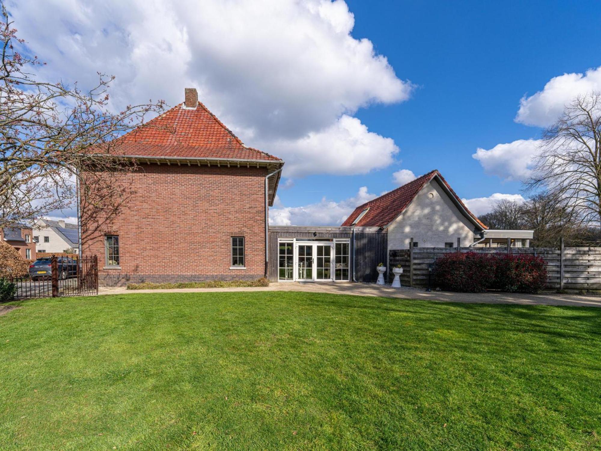 Het Bruegelhof Vila Peer Exterior foto